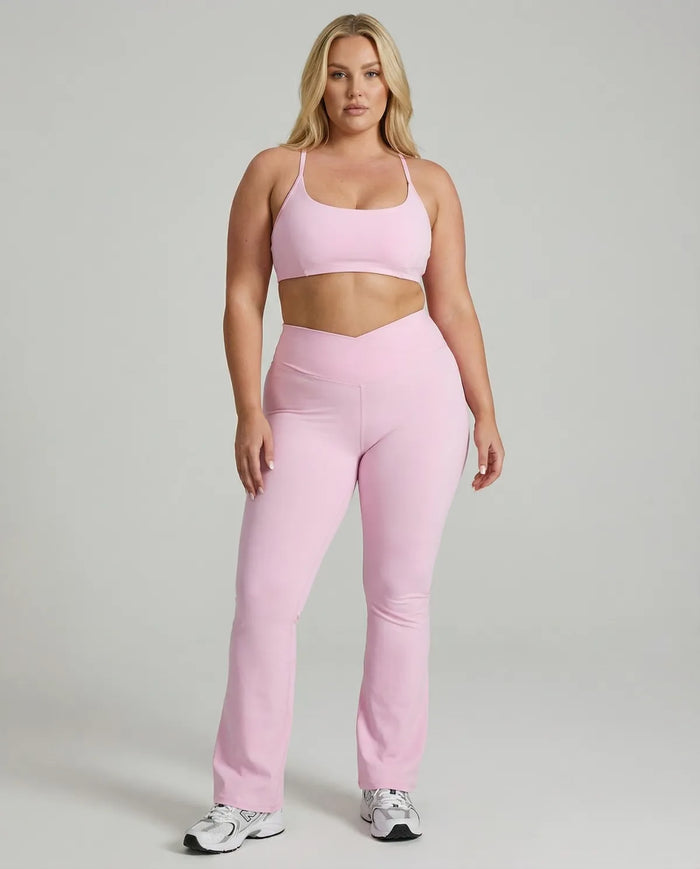 Activewear Set Yoga Flare Leggings & Bra – Sculpt Fit