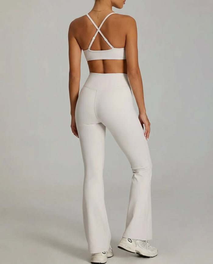 Activewear Set Yoga Flare Leggings & Bra – Sculpt Fit