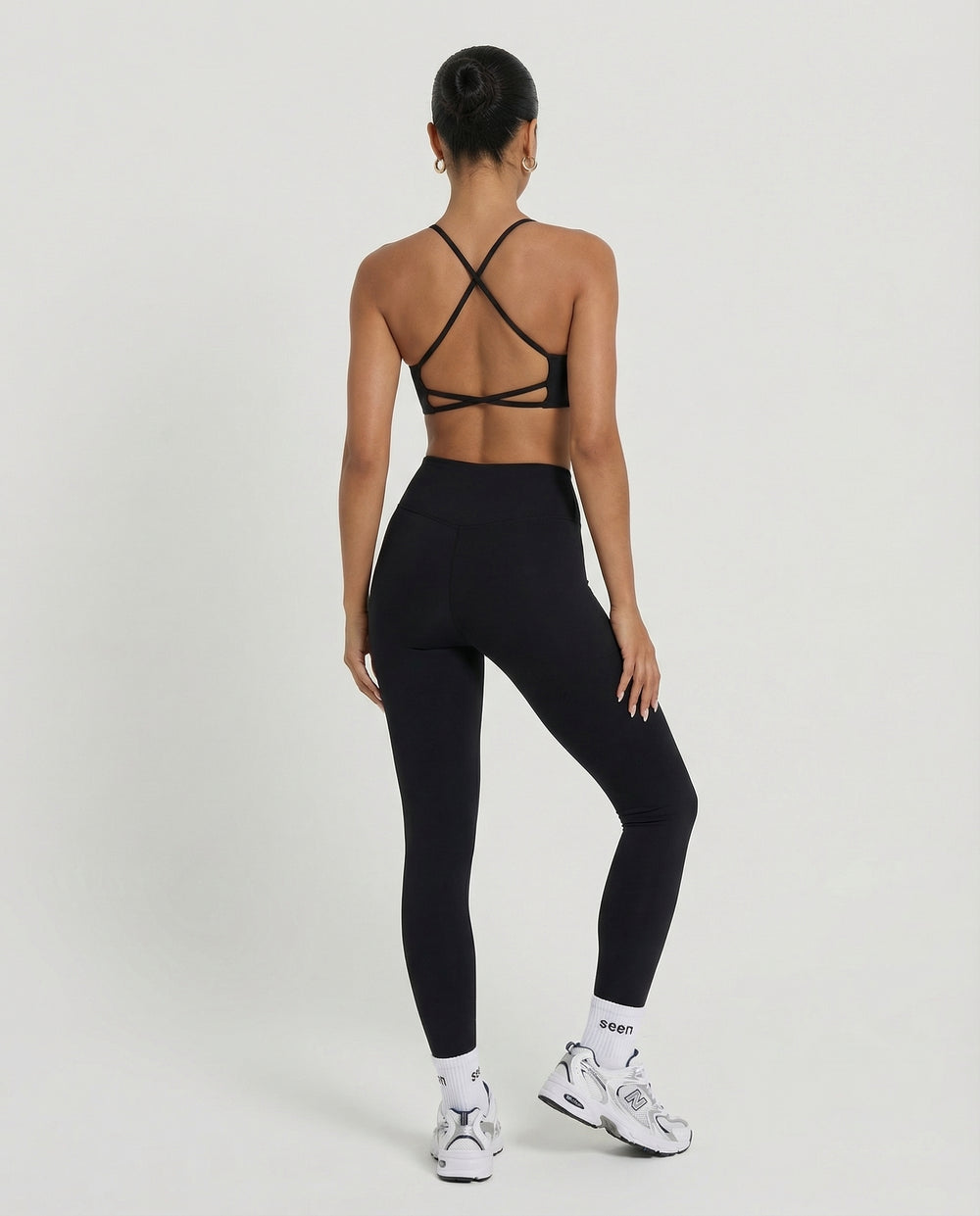 Seamless Workout Set – Sculpting High Waist Leggings & Top