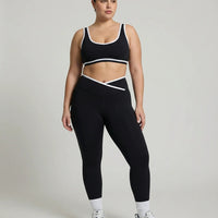 Seamless Sculpt Contrast Workout Set in Black