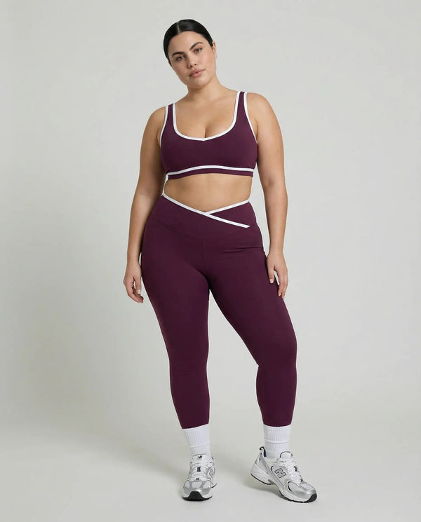 Seamless Sculpt Contrast Workout Set in Purple