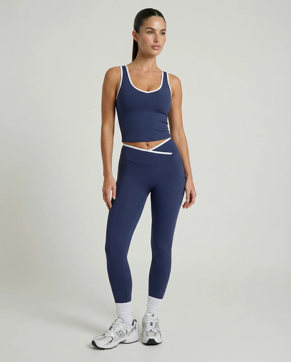 Seamless Sculpt High-Waist Gym Set in Navy Blue